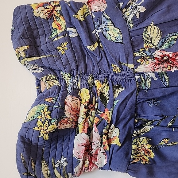 Floral Strapless Jumpsuit Size M      Anti-Slip Band & Cinched Waist - Picture 3 of 13